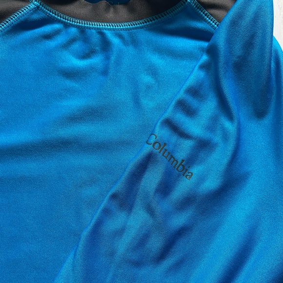 Columbia Long Sleeve - Picture 2 of 4